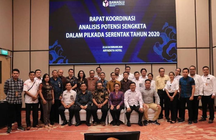 Rapat Koordinasi Analisis Potensi Sengketa Dalam Pilkada Serentak Tahun 2020