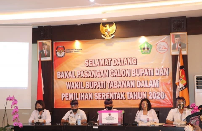 BAWASLU AWASI PENDAFTARAN PASLON PILBUP TABANAN