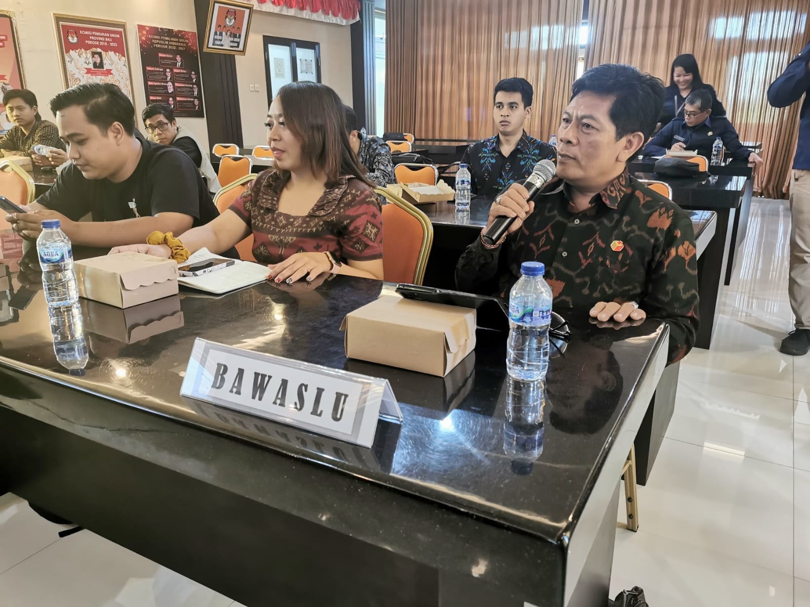 Bawaslu Kabupaten Tabanan hadir ke KPU Tabanan, terundang di Rapat Koordinasi Sosialisasi Pemilu Panitia Pemilihan Kecamatan