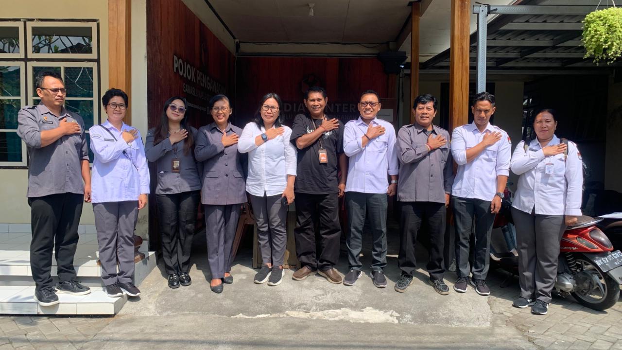 Koordinasi Bawaslu dan KPU Tabanan (22/6/2026).