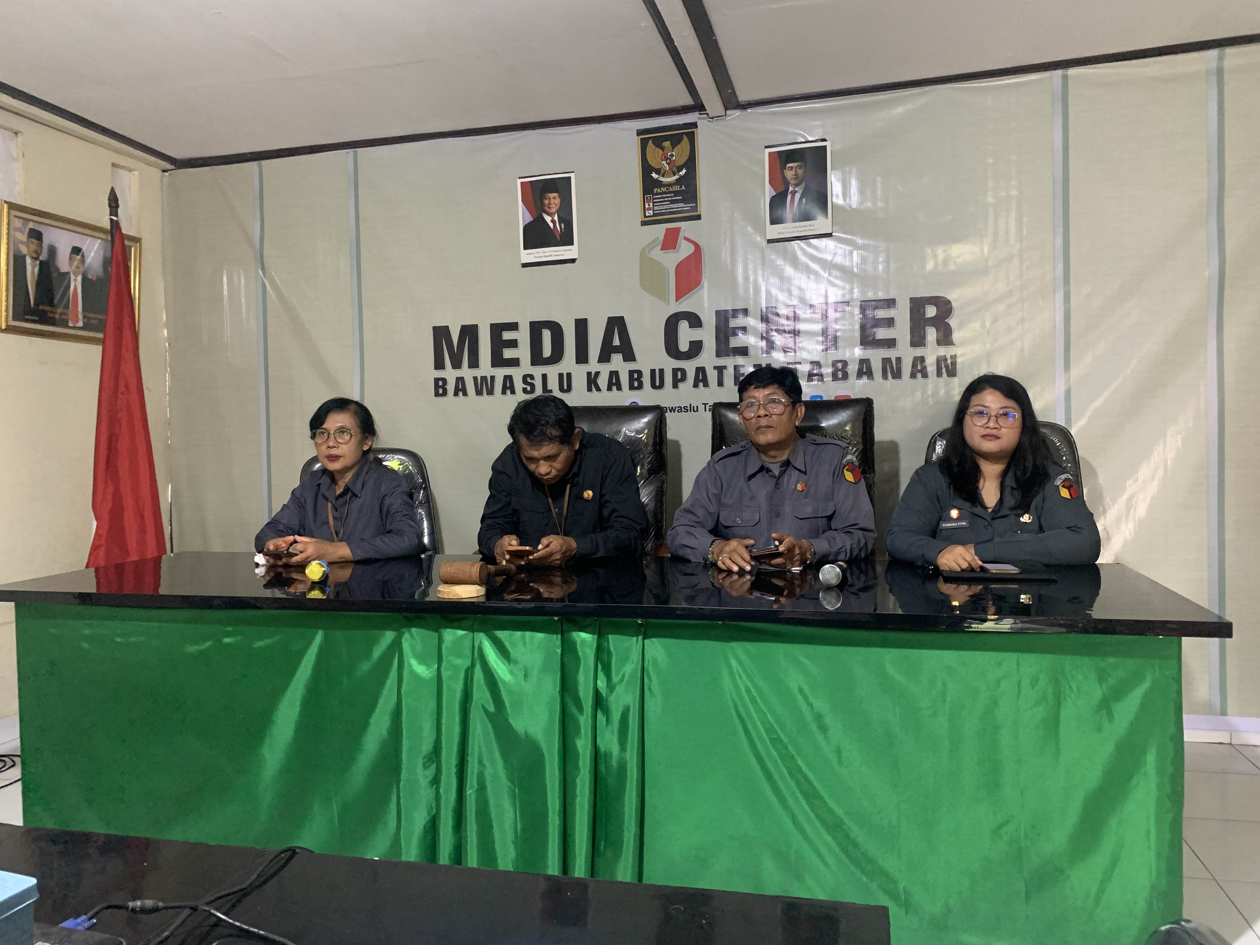 Bawaslu Membelajarkan Volume 2, , Senin (3/8/2026).