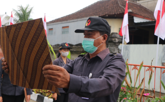 Bawaslu Tabanan Laksanakan Upacara Peringatan HUT Republik Indonesia ke-77 