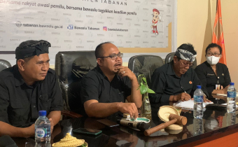 Petakan Kerawanan Dalam Proses Coklit, Bawaslu Tabanan Rapat Dengan Panwascam