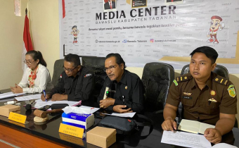 Sentra Gakkumdu Kabupaten Tabanan Utamakan Pencegahan Pada Tahapan Pemutakhiran Data Pemilih.