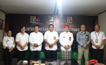 Silahturahmi Badan Kepegawaian dan Pengembangan Sumber Daya Manusia (BKPSDM) Kabupaten Tabanan datangi Kantor Bawaslu Kabupten Tabanan