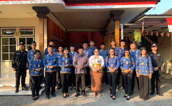 Bawaslu Kabupaten Tabanan memperingati HUT ke-81 RI, Senin (17/8/2026).